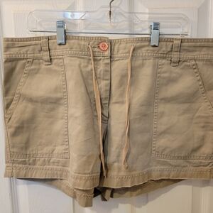 J Crew Chino Shorts.. Bundle 3 for 25!